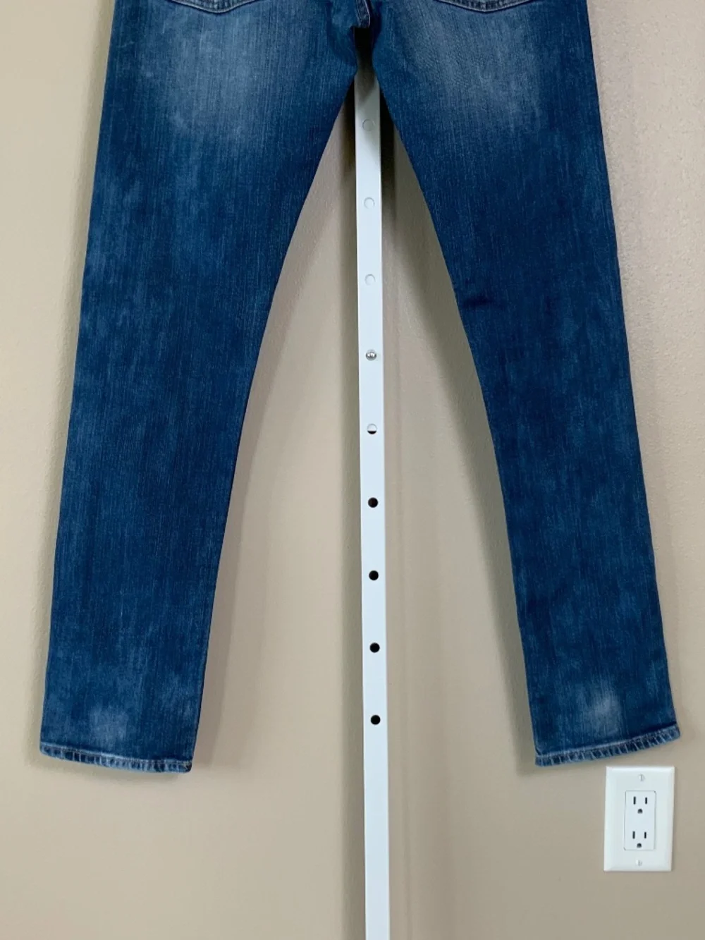 American Eagle Distressed Wash Slim Jeans Lot of (2)